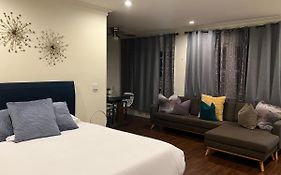 Centrally Located Ucla Condo